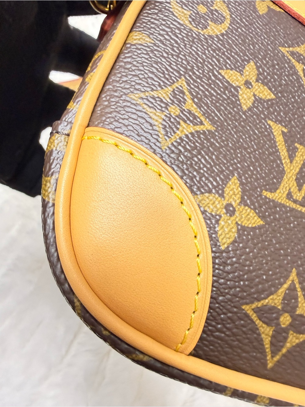 LOUIS VUITTON-Deauville Mini w/ Detachable Strap Monogram Canvas-Microchip EO:16 - Picture 10 of 16